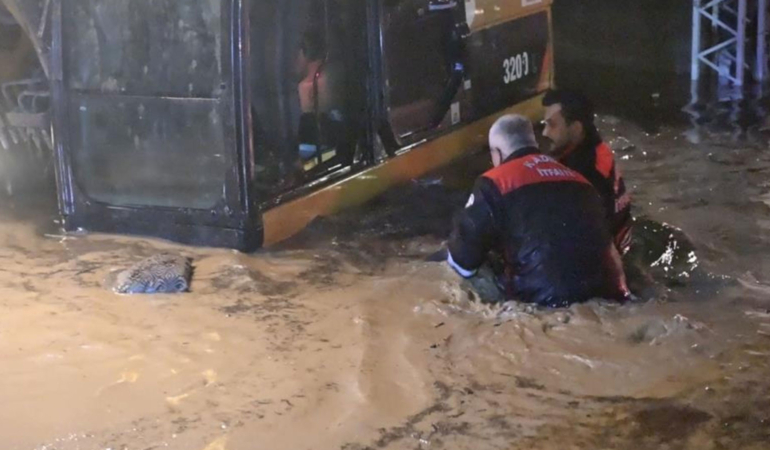Osmaniye’de sel felaketinde hayatını kaybeden 2 kişinin kimliği belli oldu