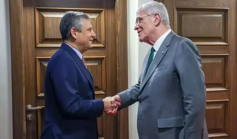 Özgür Özel Demokrasi İçin Ara Seçim Millet İçin Ara Zam Şarttır
