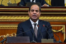 Sisi: "Gazze'de ateşkes anlaşmasının ikinci aşaması eksiksiz uygulanmalı"