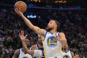 stephen-curry-yildizlasti-warriors-play-off-sansini-son-maca-tasidi-n8fm.jpg