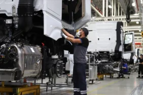 turkiyenin-cekici-ihracati-ilk-ceyrekte-tam-gaz-devam-etti-113653-20260419.webp.webp