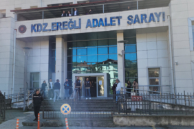tutuklama-karari-sonrasi-adliye-binasinin-2nci-katindan-atladi-z11g.jpg
