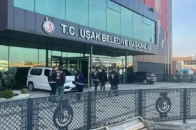Uşak Belediyesi'ne yönelik rüşvet soruşturmasında gözaltına alınan 16 şüpheli tutuklandı