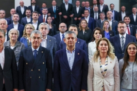 1chpgrup2jpg-Pe9v6DmjoUyArHYID8eTYQ.jpg