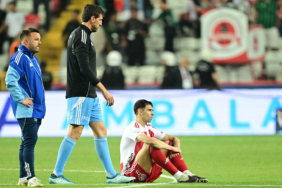 antalyaspor-tarihinde-6-kez-kume-dustu-ib4n.jpg