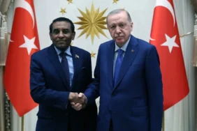 cumhurbaskani-erdogan-sudan-basbakani-idrisi-kabul-etti-190016-20260520.webp.webp