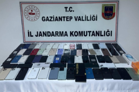 gaziantepte-3-milyon-tllik-kacak-cep-telefonu-ele-gecirildi-dgaz.jpg