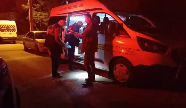 Gelin ile görümce kavgada birbirini bıçakladı