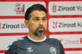 ilhan-palut-futbol-tamamen-kirilma-anlarindan-olusan-bir-oyun-xm0x.jpg