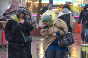 istanbula-saganak-geri-donuyor-meteoroloji-76-il-icin-alarm-verdi-bgo1.jpg
