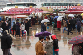 meteorolojiden-istanbul-icin-kritik-uyari-saganak-ve-sert-ruzgar-gunlerce-surecek-cr0e.jpg