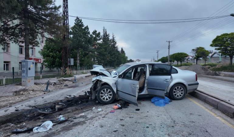 Niğde'de korkunç kaza: Ölüler ve yaralılar var
