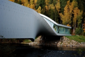 norvec-1jpg-gI0Ebijh3EKMCsJHYhltEg.jpg
