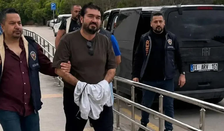Rasim Ozan Kütahyalı'nın gözaltı süresi uzatıldı