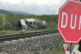 trenhemzemingecittekamyonetecarpti389882media2jpg-yL3wWFkofkSgHm4rnsKNHg.jpg