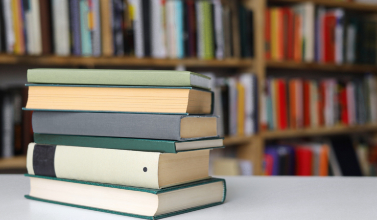 Valilikten ‘kitap listesi’ açıklaması: Okul müdürü açığa alındı!