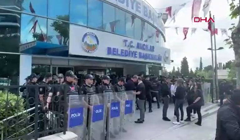 Avcılar Belediyesine yönelik “ihaleye fesat karıştırma” soruşturması: 12 şüpheli tutuklandı