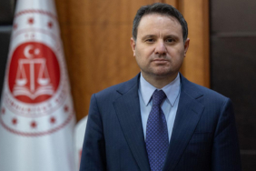 bakan-gurlek-525-hakim-savci-hakkinda-karar-alindi-tbe0.jpg