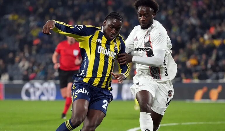 Fenerbahçe’de Sidiki Cherif ile yollar ayrıldı