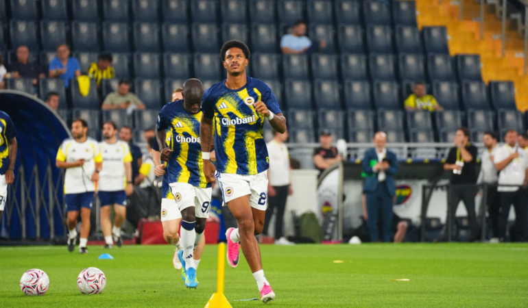 Fenerbahçe’de Jayden Oosterwolde şoku!