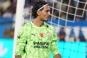 galatasarayda-ilk-11de-son-dakikada-surpriz-degisiklik-ilro.jpg