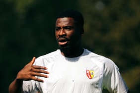 galatasarayin-eski-futbolcusu-33-yasinda-antrenor-oldu-zhla.jpg
