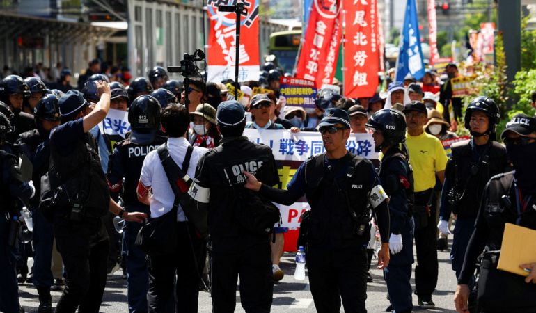 Japonya’da yüzlerce kişi Takaichi hükümetini protesto etti