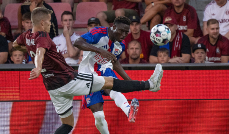 MAÇ ÖZETİ | Sparta Prag 2-1 Lyon (Şampiyonlar Ligi)