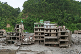 nepalde-kiyameti-aratmayan-goruntuler-koyler-haritadan-resmen-silindi-n4b0.jpg