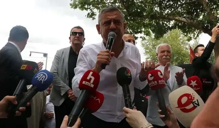 Özgür Özel Kısır Çekişmelere Girmek Yerine Milletin Ekmek Kavgasını Vereceğiz