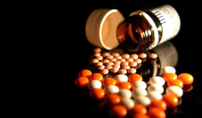 Sağlık Bakanlığından talimat: Hastanelerde bir dönem sona erdi