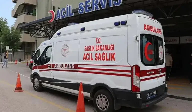 15 yaşındaki çocuk, yolda tartıştığı kişiyi bıçakla öldürdü