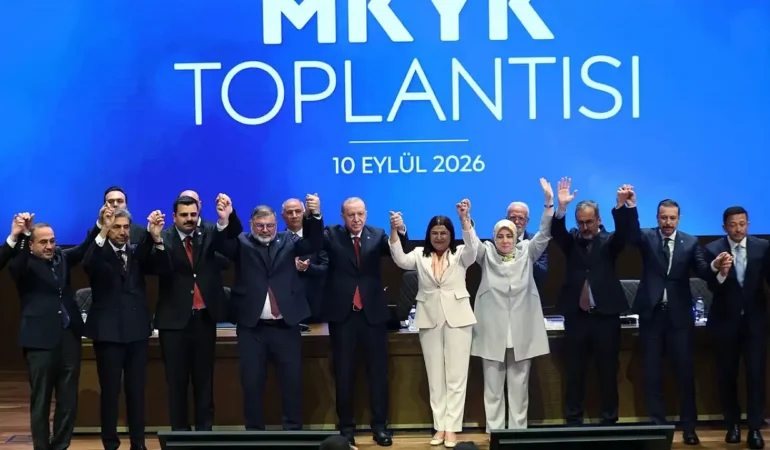 4 Belediye Başkanı Daha AK Parti’ye Katıldı
