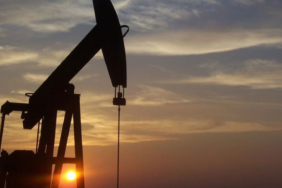 abd-venezuelada-65-milyar-varilden-fazla-petrolde-soz-sahibi-olacak-jvbf.jpg