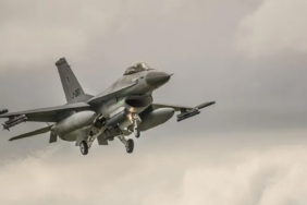 abdde-f-16-savas-ucagi-dustu-rk2d.jpg