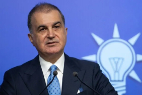 ak-partili-celikten-ozgur-ozele-tepki-yakisiksiz-uslubunu-siddetle-kiniyoruz-xt7q.jpg