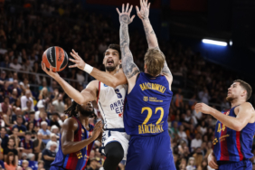anadolu-efes-7-sayi-farkla-barcelonaya-kaybetti-homo.jpg