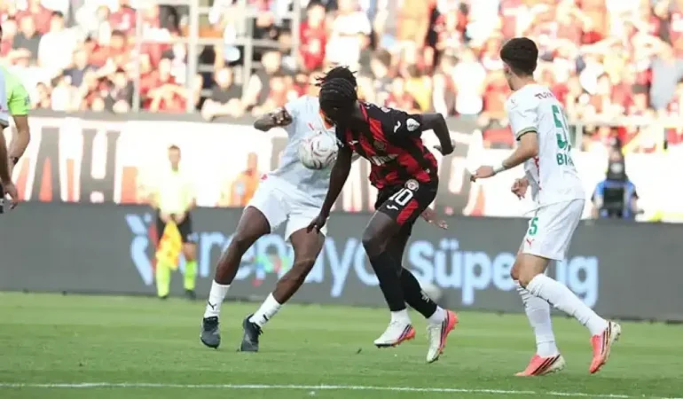 Arca Çorum FK – Corendon Alanyaspor: 1-2