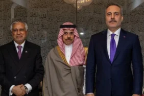 bakan-fidan-ortak-savunma-icin-mekke-anlasmasi-disisleri-bakanlari-toplantisina-katildi-100351-20260.webp