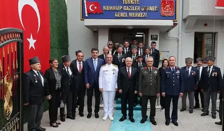 Devletimiz gazilerimizin ve şehit, gazi ailelerimizin daima yanındadır