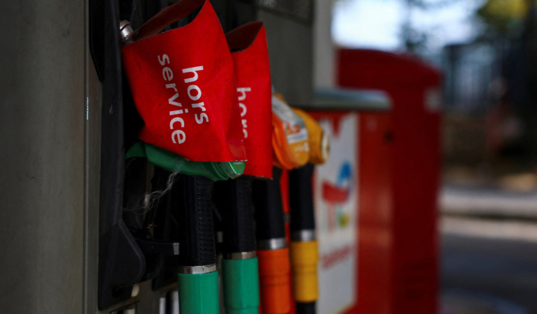 Belirsizlik korkutuyor! Petrol gözünü 110 dolara dikti