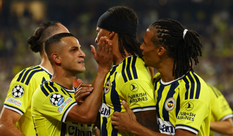 MAÇ ÖZETİ | Fenerbahçe 1-1 Roma (Şampiyonlar Ligi)
