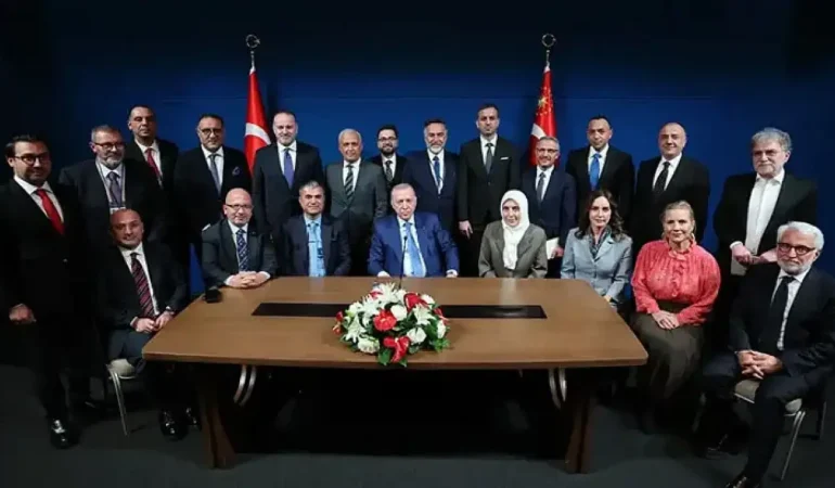Cumhurbaşkanı Erdoğan Türkiye Ekonomisine Yönelik Bir Risk Söz Konusu Değil