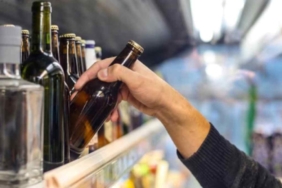 dev-alkol-markalarinda-uretim-duruyor-market-raflari-tamamen-bosalacakjpg-TPxXf096V0uv23YCQzzewg.jpg