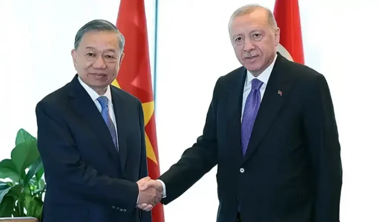 Cumhurbaşkanı Erdoğan’dan New York’ta Diplomasi Trafiği Vietnam Ve Libya Liderleriyle Görüştü