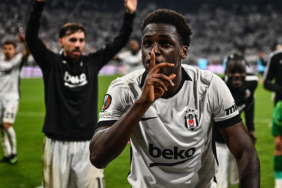 ernest-poku-18-lig-macina-ilk-11de-baslarsa-besiktas-20-milyon-euro-odeyecek-g9ce.jpg