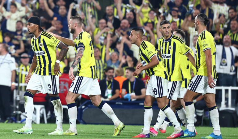Fenerbahçe, galibiyet hasretine Eyüpspor karşısında son vermek istiyor