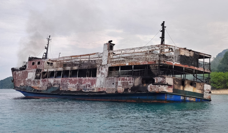 Filipinler’deki feribot yangınında can kaybı 76’ya yükseldi