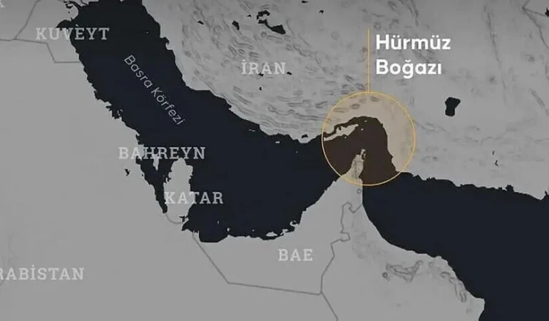 İran, Hürmüz Boğazı'ndan geçmeye çalışan Togo bayraklı petrol tankerini vurduğunu duyurdu