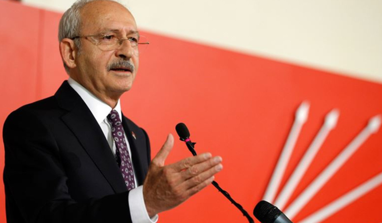 İstanbul'da 3 ilçe belediye başkanı CHP'den ihraç edildi